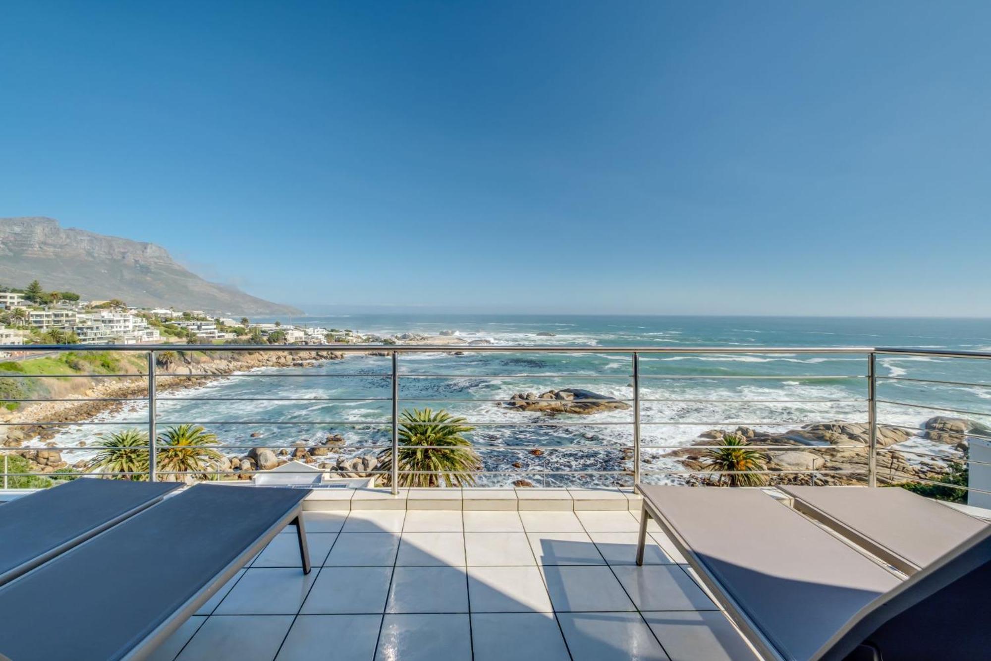 Camps Bay Terrace Penthouse Cidade Do Cabo Exterior foto